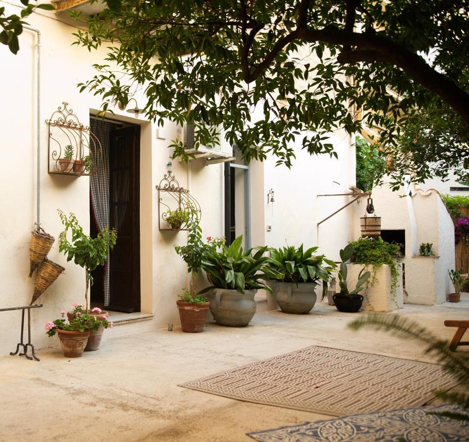 B&B Del Giglio Cefalú Exterior foto